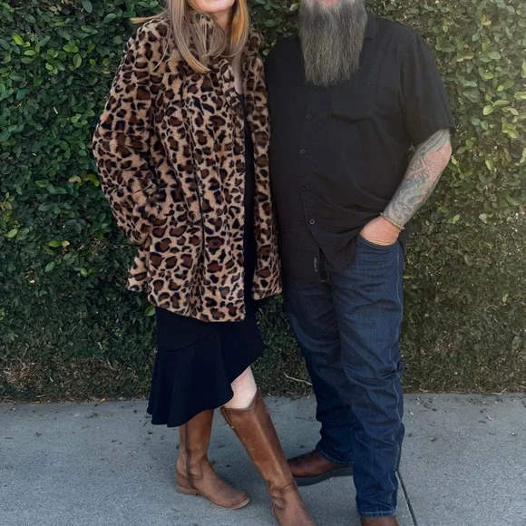 Cheetah Coat/Beth Dutton Costume - Picture 3 of 5